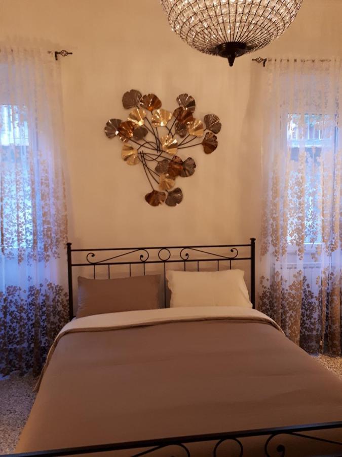 La Casa Sotto Il Castello Apartment Брачано Екстериор снимка